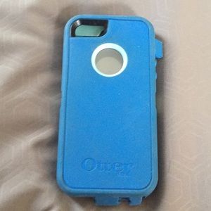 Otterbox defender w/screen protection Iphone 5/5S